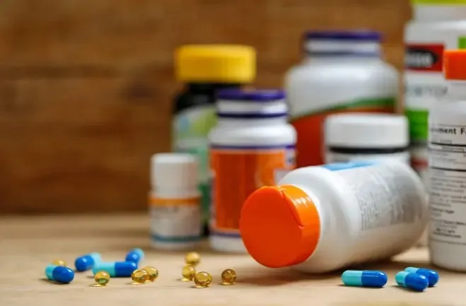 Suplementos realmente melhoram pele, cabelos e unhas?